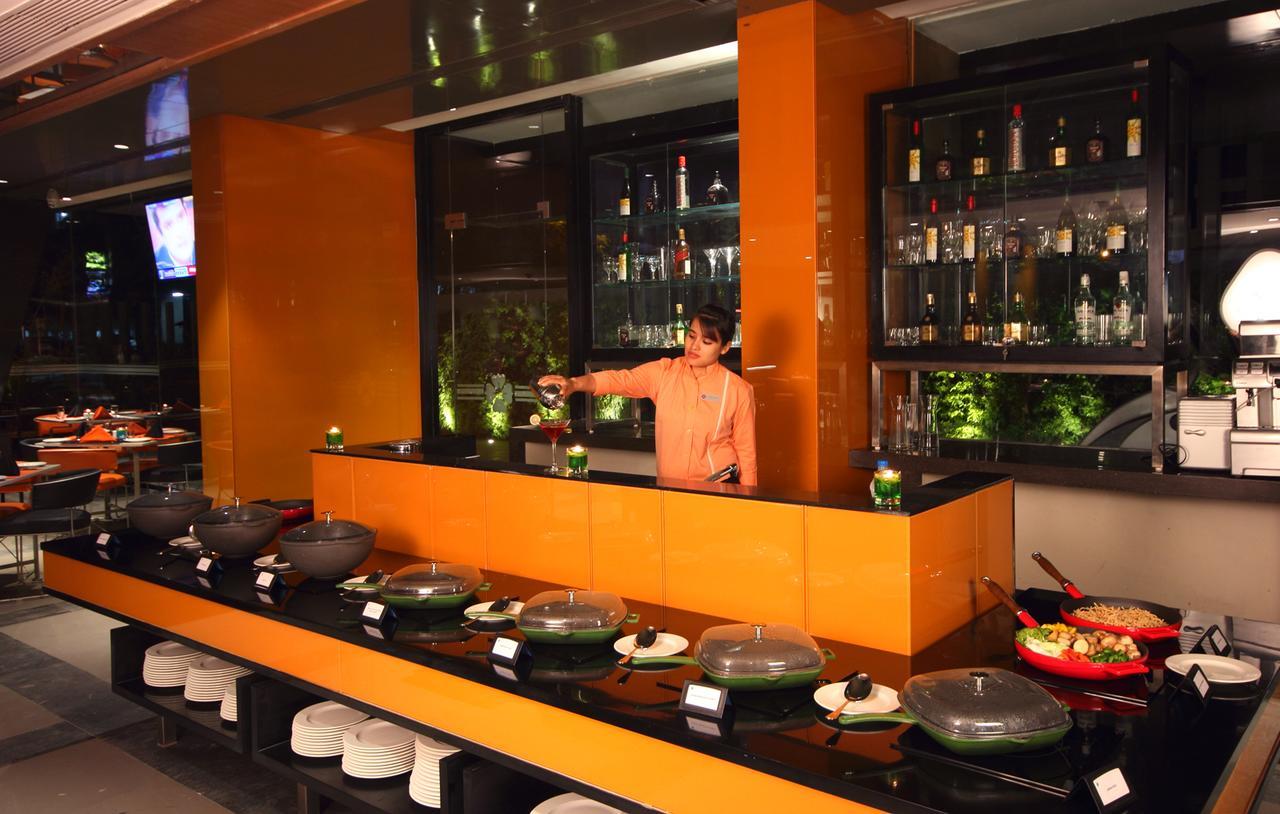 Hotel Fidalgo Pune Extérieur photo