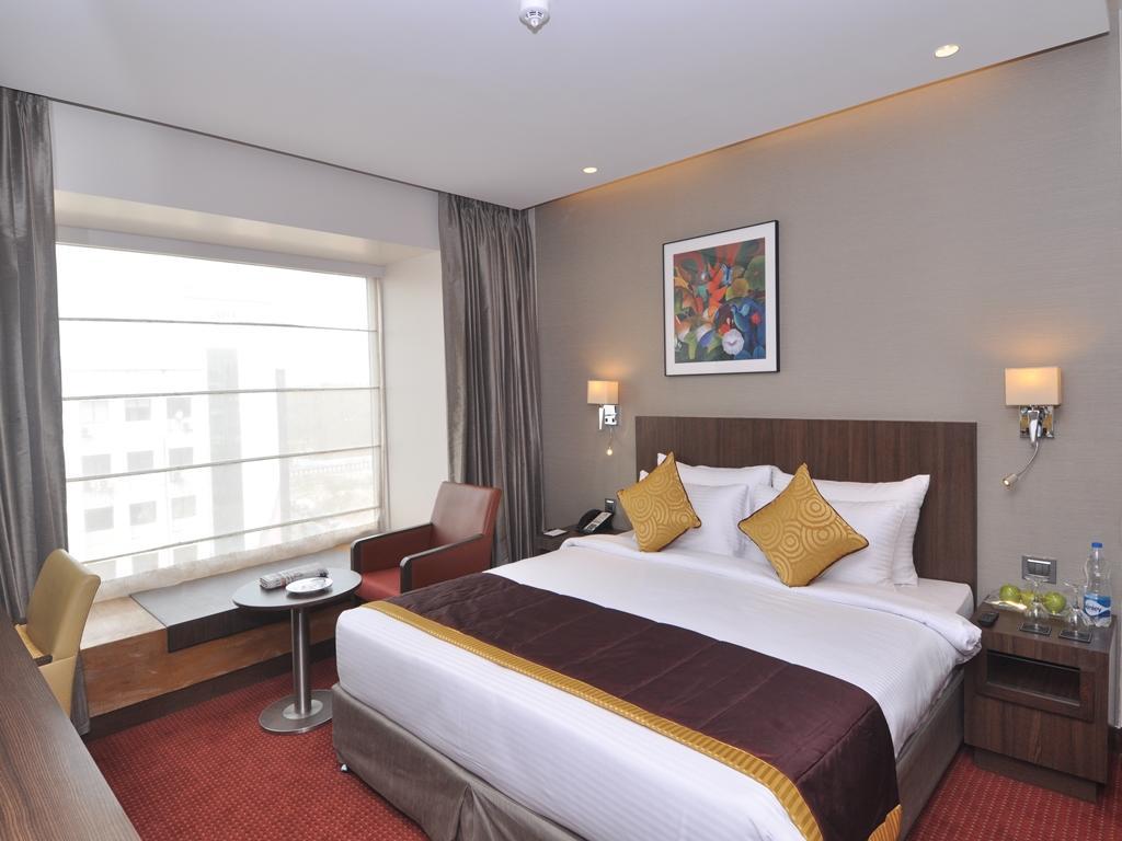 Hotel Fidalgo Pune Extérieur photo