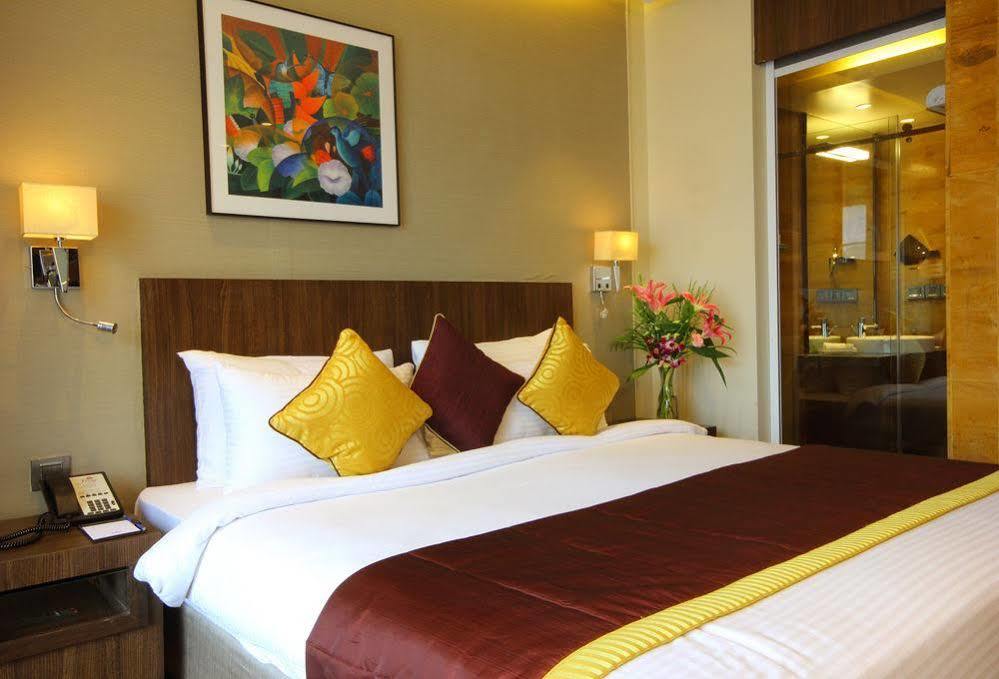 Hotel Fidalgo Pune Extérieur photo